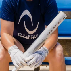 Easton Ghost Unlimited Fastpitch Bat 2023 (-10) 14 Easton Ghost Unlimited Fastpitch Bat 2023 (-10) -SoftBall Gear Sales MILE44 RG 02342